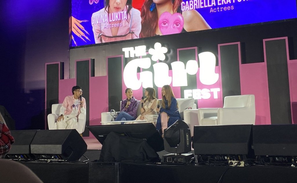 Pemain Series Potret Bahas Digital Relationship di The Girl Fest 2024, Pengunjung&nbsp;Antusias