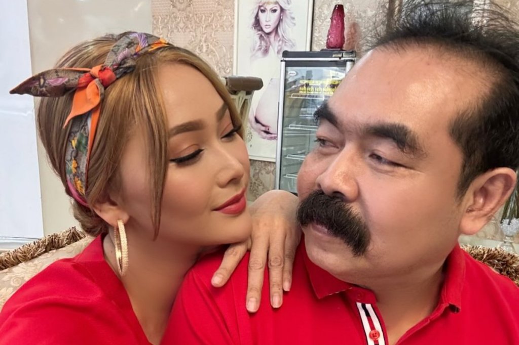 Alasan Inul Daratista Tolak Rayakan Ultah Pernikahan ke-30 dengan Adam&nbsp;Suseno