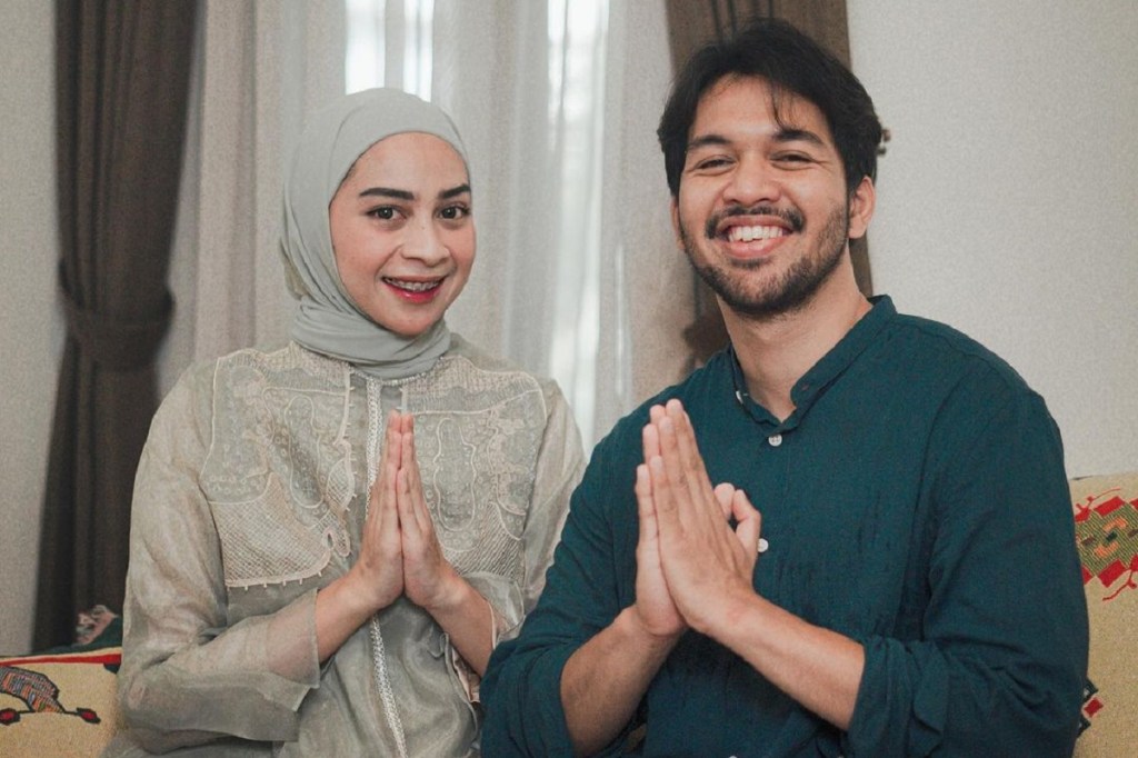 5 Artis Indonesia Pernah Jadi Pramugari, Nomor 4 Sempat Bongkar Perselingkuhan&nbsp;Suami